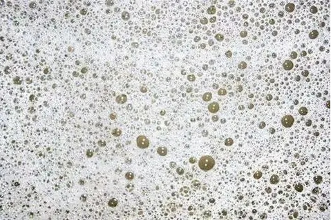 水性乳液產生大量泡沫？試試水性消泡劑